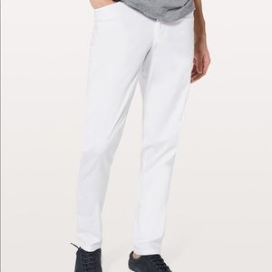 Lululemon lightweight slim ABC pants white 28/30
